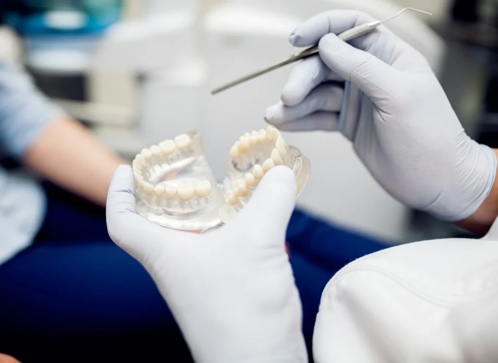 dental crowns - klinik pergigian sarah omar