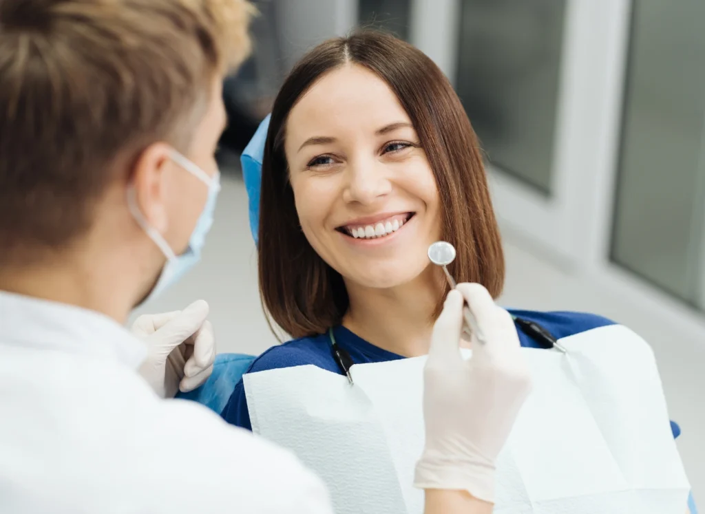 smile- klinik pergigian sarah omar
